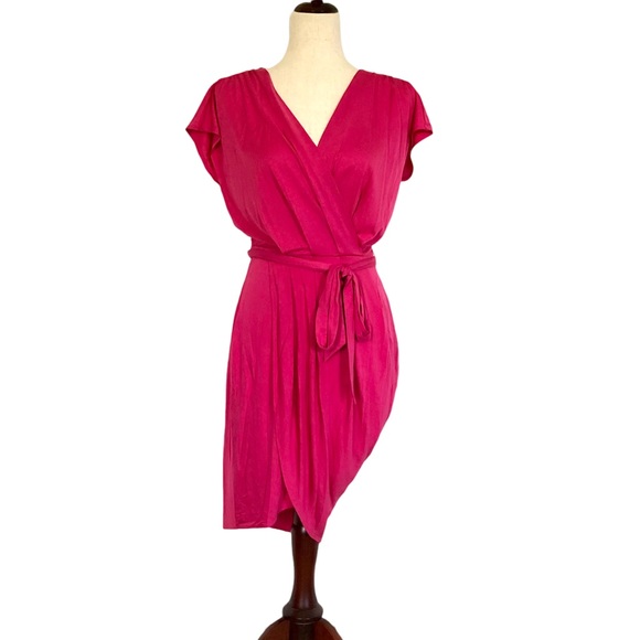 Banana Republic Women’s Silk Tulip Hem Short Sleeve Wrap Dress, Barbie Pink XS - Picture 1 of 8
